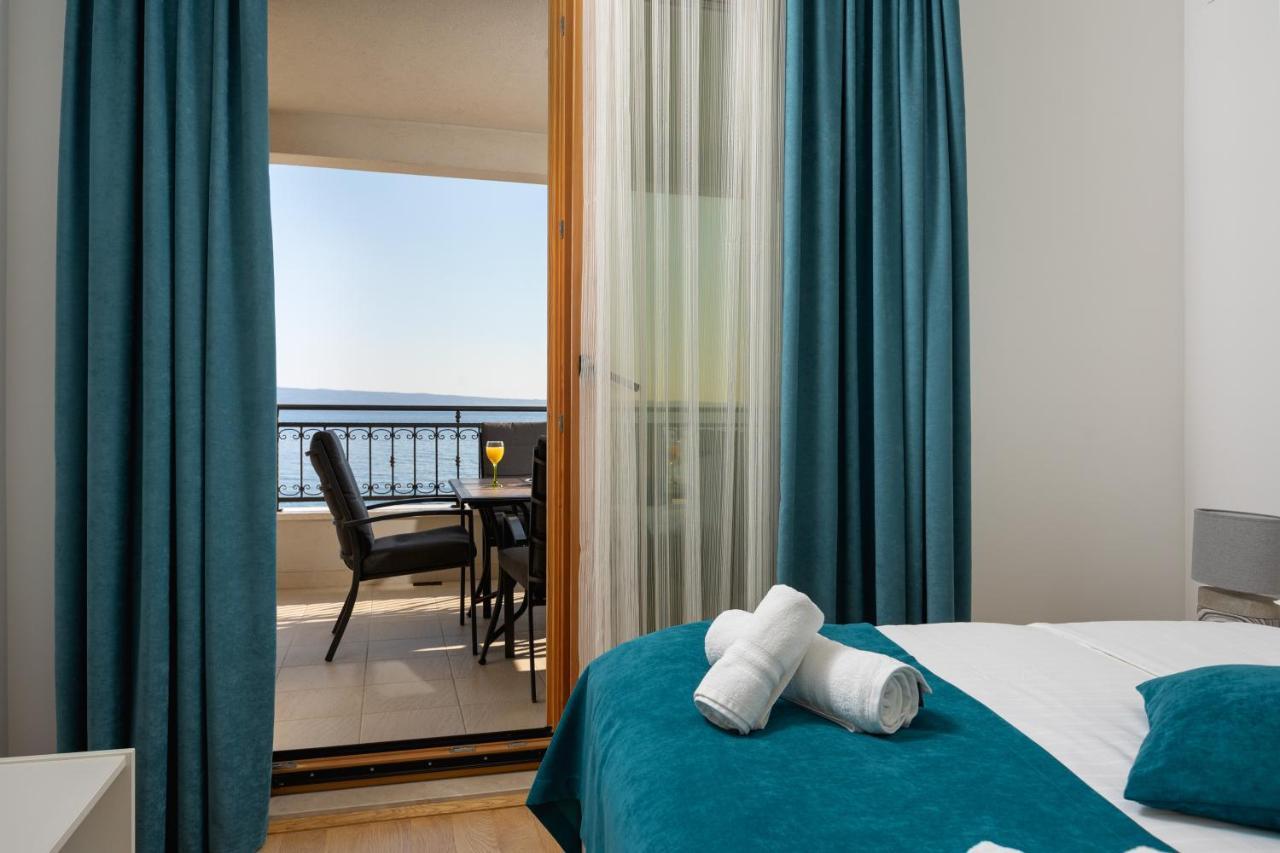 Apartments Lea Подстрана Екстер'єр фото
