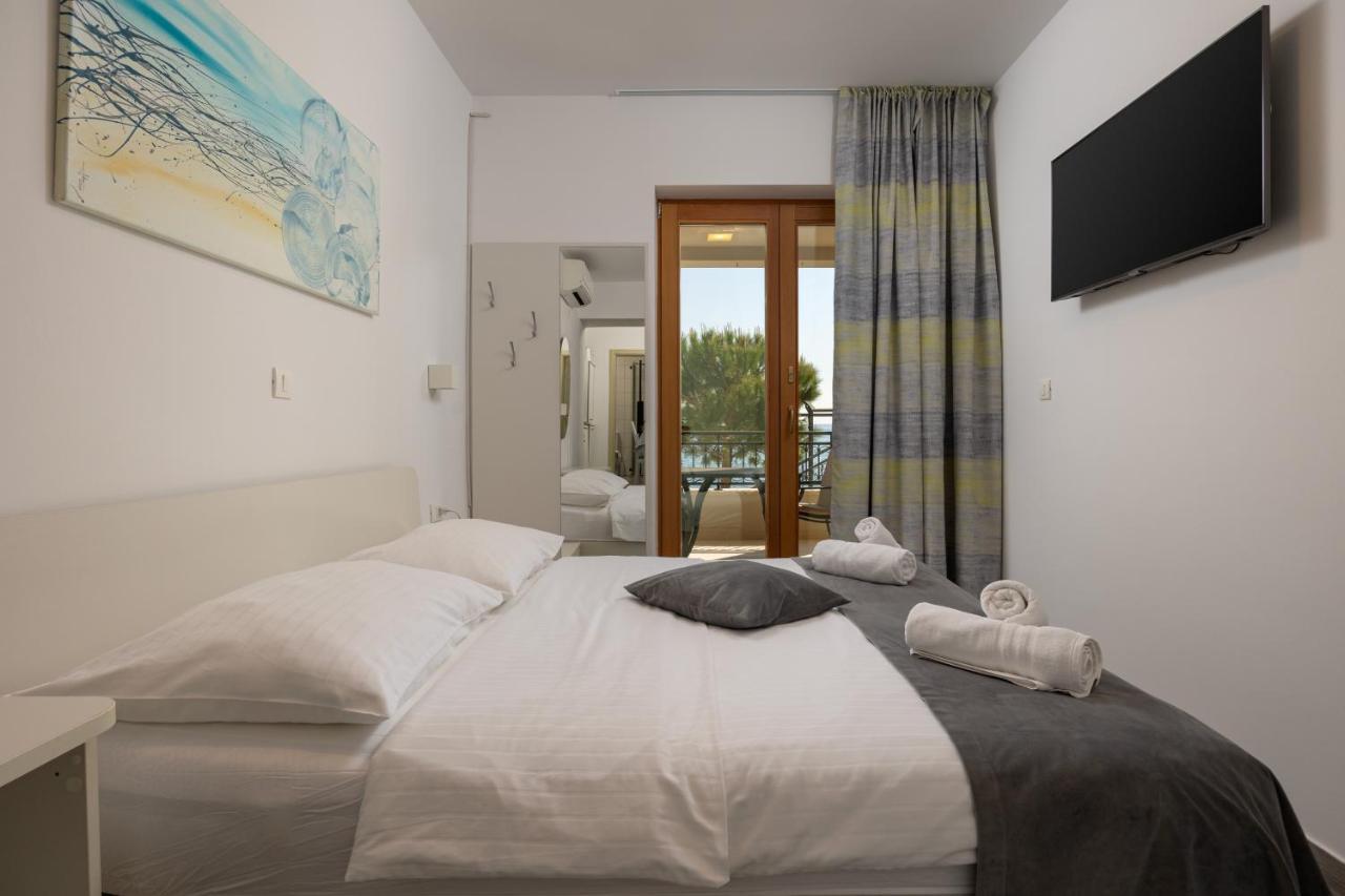 Apartments Lea Подстрана Екстер'єр фото