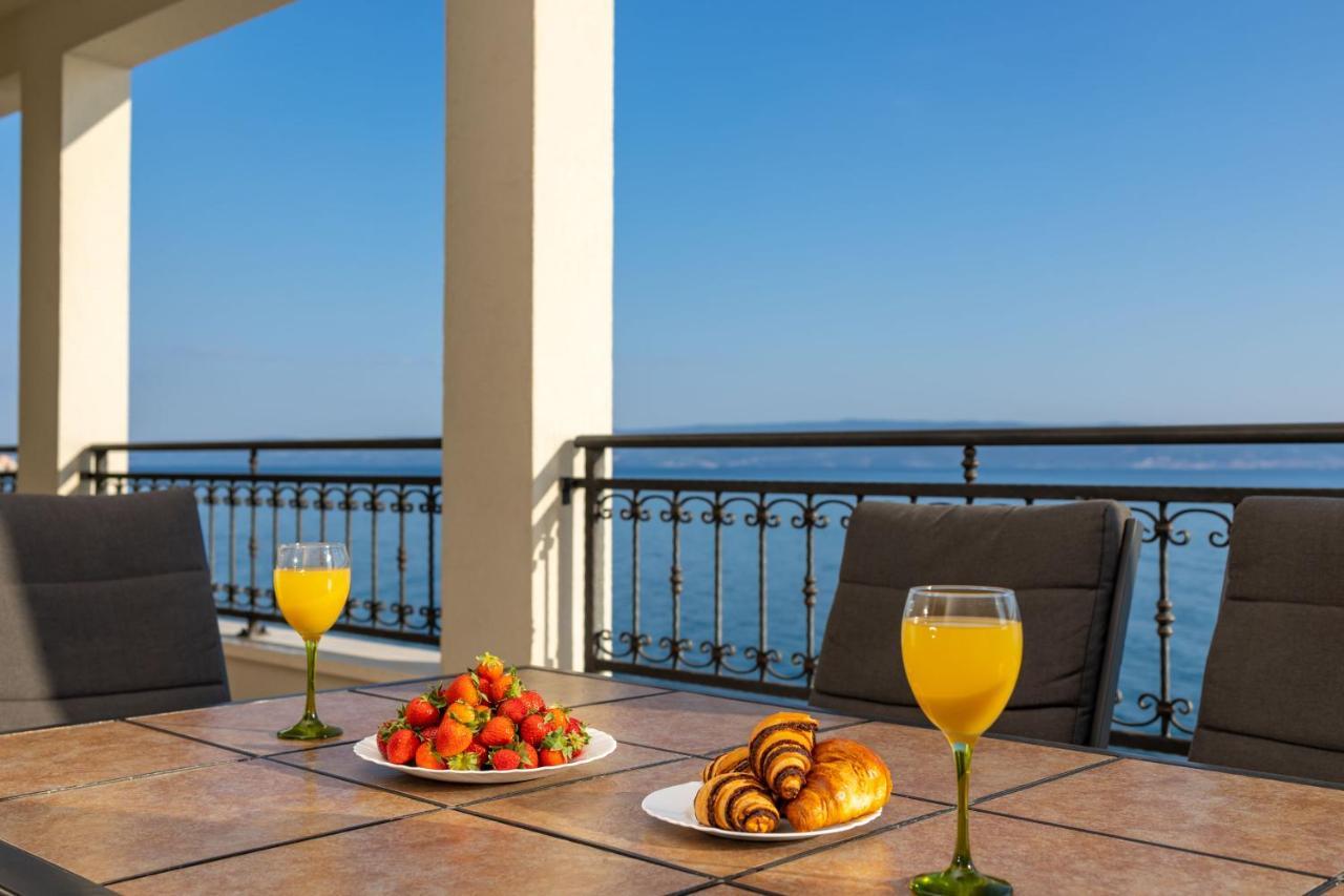 Apartments Lea Подстрана Екстер'єр фото