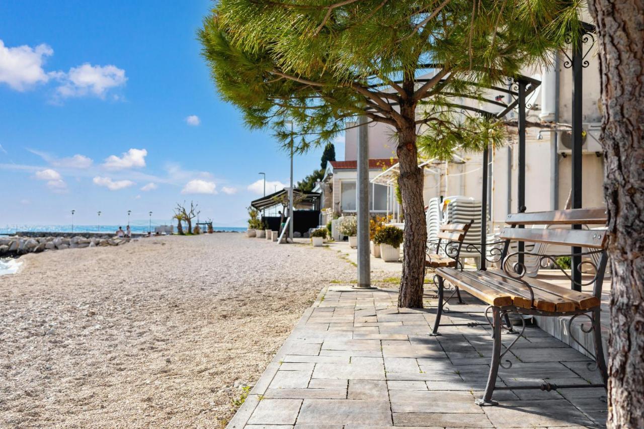 Apartments Lea Подстрана Екстер'єр фото